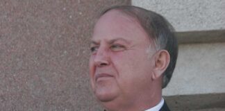 Ҳамеша росткорон растагоранд…