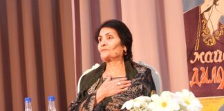 Моҳи мунири Шуғнон