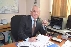 ЧАРО АЗ БАРҚ ТАНҚИСӢ МЕКАШЕМ?