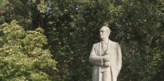 НАШРИ ОСОРИ АДИБОНИ ТОҶИК ДАР МАСКАВ