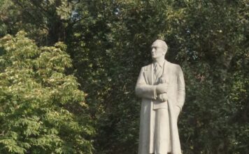 НАШРИ ОСОРИ АДИБОНИ ТОҶИК ДАР МАСКАВ